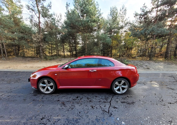 Alfa Romeo GT cena 20000 przebieg: 251000, rok produkcji 2007 z Lubartów małe 56